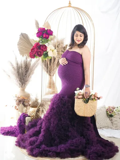 Lens And Stories - Maternity Photography The Glow of Motherhood: Solo Portraits photo 8