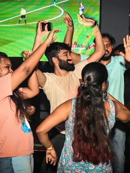 DJ Vidyut - Club & Nightlife DJ/VDJ Services Bollywood & Punjabi Anthems photo 14