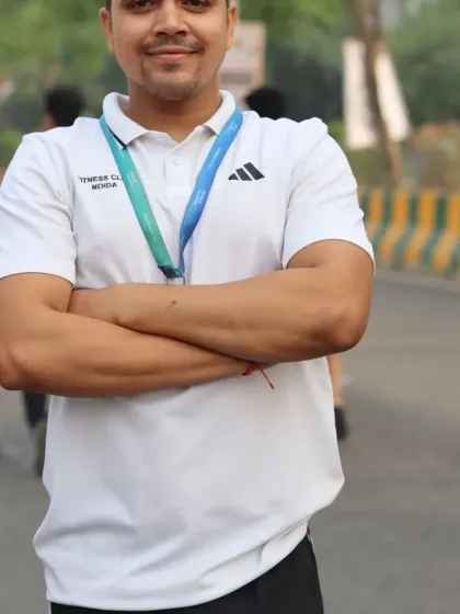 A close-up shot at a running event.