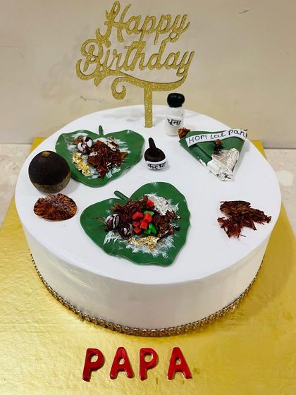 Another angle of the creative Paan cake, a perfect tribute to a classic Indian flavor.