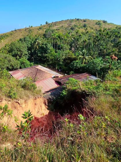 A view of Bhattaramane, the famous homestay where trekkers rest and eat during the Kumaraparvatha trek.