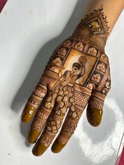 3D Henna Touch - Festive & Occasional Mehndi Karwa Chauth Storytelling Mehndi photo 8