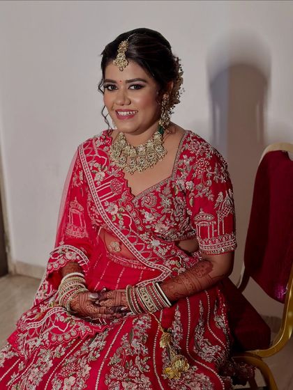 Timeless Phera & Wedding Looks photo 60