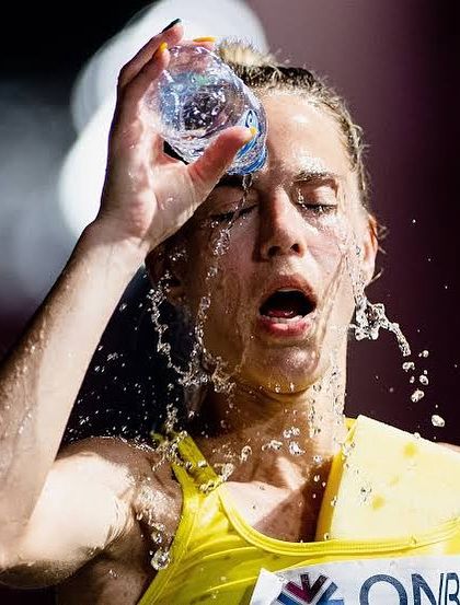 A warning for endurance athletes about Exercise-Induced Gastrointestinal Syndrome (EIGS). Strenuous exercise in the heat can cause gut damage. Understanding this risk is the first step to preventing it.