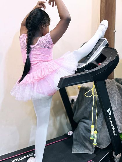 Subham Chail Performing Arts - Dance Instruction Ballet Training (Grace & Discipline) photo 42