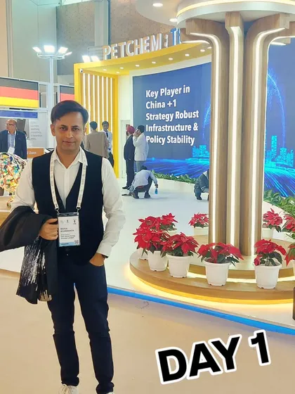 Day 1 at India Energy Week, on duty to create a magical inauguration illusion for the ONGC pavilion.