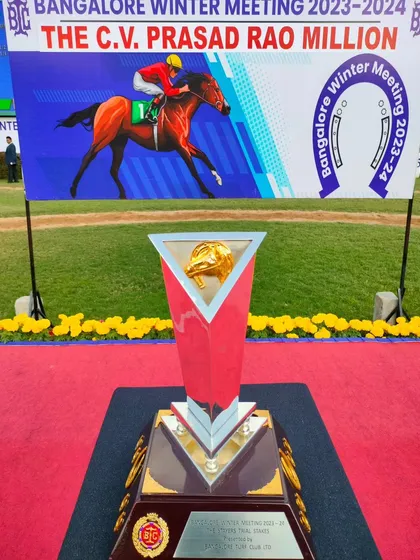 The Stayers' Trial Stakes trophy, a modern triangular design.