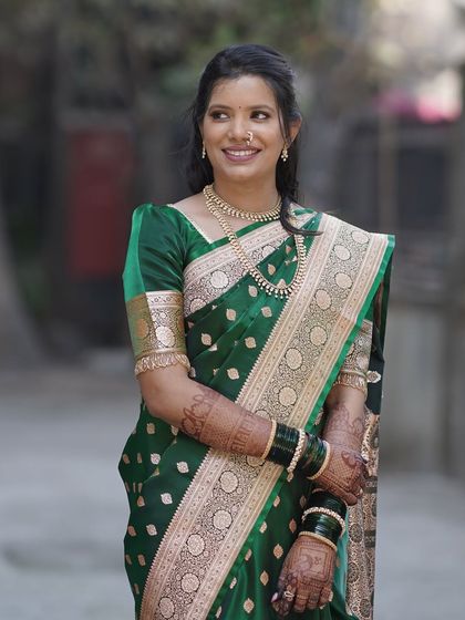 Engagement & Pre-Wedding Looks photo 13