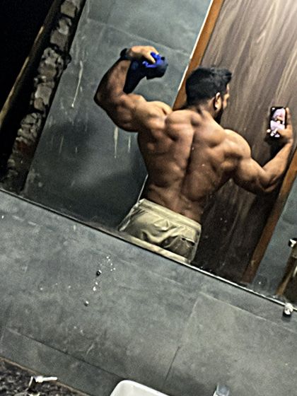 2025. Don't repeat the same mistakes. A back shot showing the progress.