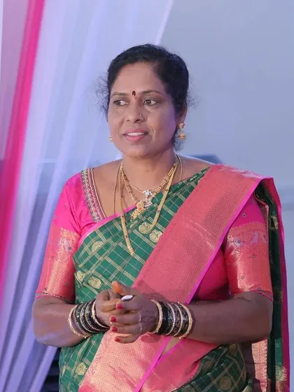 This is an example of my work on mature skin for a mother of the groom. I use specific techniques to create a smooth, lifted appearance that feels light and looks timeless, ensuring she felt confident and beautiful.