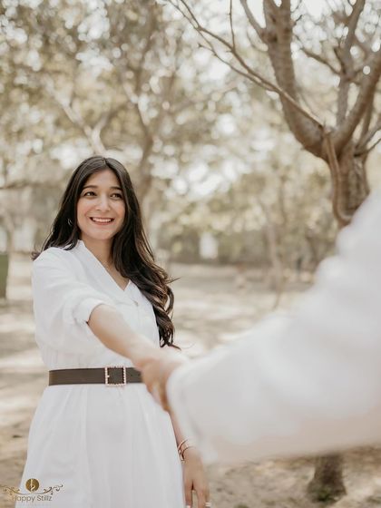 Happy Stillz - Pre-Wedding Shoots Natural Light & Park Romance photo 15