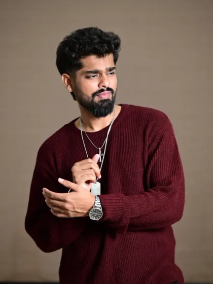 A more pensive and stylish shot from a casual portrait session. It shows a different side of his personality, all within a quick and fun shoot.