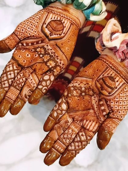 Full Bridal & Engagement Mehendi photo 39