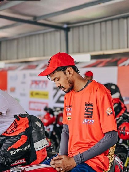 A student getting familiar with the controls of the GT-R650. We ensure everyone is comfortable before heading out.