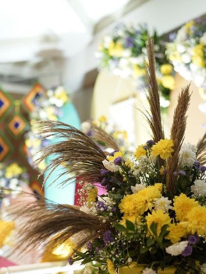 Flinters Management - Custom Wedding Design & Decor Creative Mehendi Designs photo 14