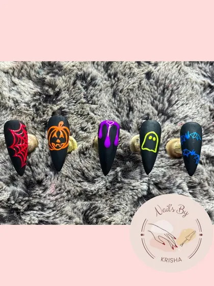 A spooky and fun set for Halloween, featuring a spiderweb, pumpkin, ghost, and bat designs on a matte black base.