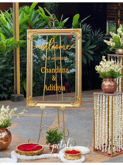 Petals - Wedding Decoration & Styling Welcoming Entrances & Signage photo 14