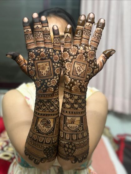Anand Mehndi Artist - Bridal Mehndi Royal & Traditional Motifs photo 18
