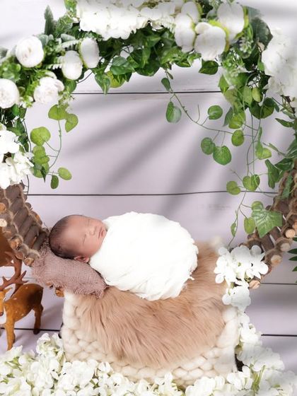 Newborn Dreams: The First Few Weeks photo 22