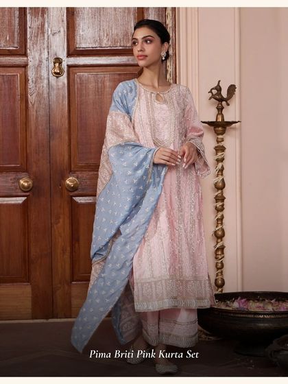 As Seen on Your Favorite Stars photo 14