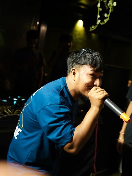 A close-up shot of a performer dropping bars at the FLYP 2.0 workshop. The passion and focus are clear, showcasing the talent within our community.