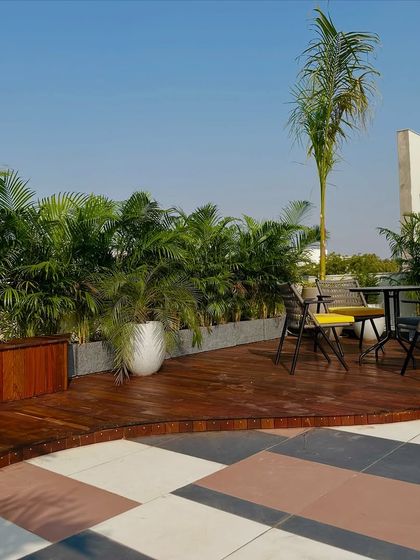 Terrace & Rooftop Sanctuaries photo 20