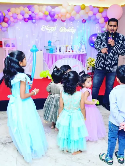 A great party needs a great host. As your emcee, we engage with guests, especially the little ones, leading fun games and activities to keep the energy high and ensure everyone is part of the celebration.