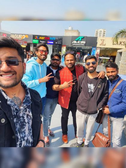 On The Road: Gigs Across The Globe photo 17