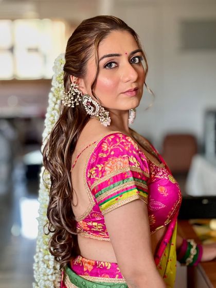 Vibrant Mehendi & Haldi Styles photo 16