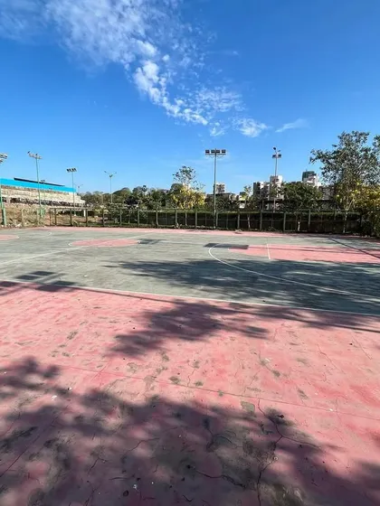 An empty court, full of potential. This is where we ball. Contact us to join the Maniac basketball community and start your training.