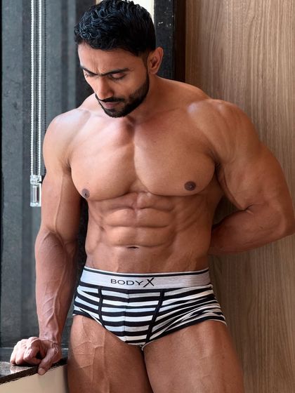 Another shot, looking down.