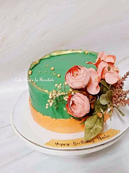 Cake Studio by Menakshi - Special Occasion Cakes Elegant Floral & Buttercream Cakes photo 40