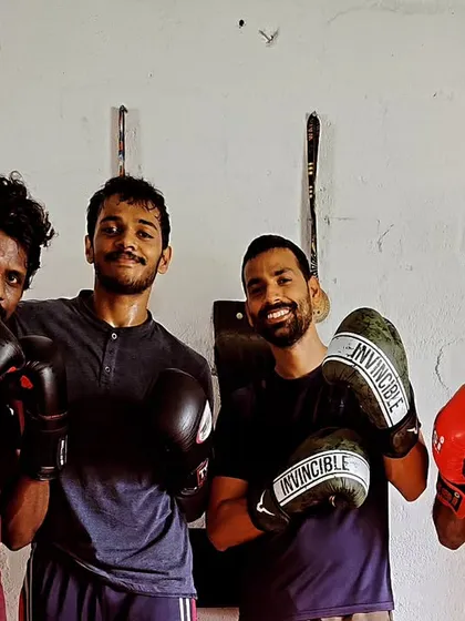 The early morning 6:30 AM boxing crew. Training is always better when you have a solid team pushing you. We build a strong community here, where everyone supports each other's goals, whether it's for fitness or competition.
