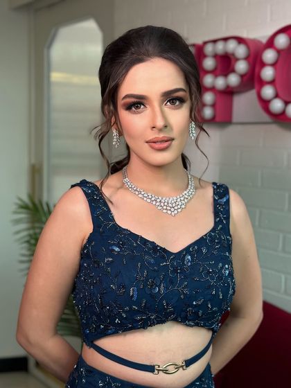 Cocktail & Sangeet Glam photo 24