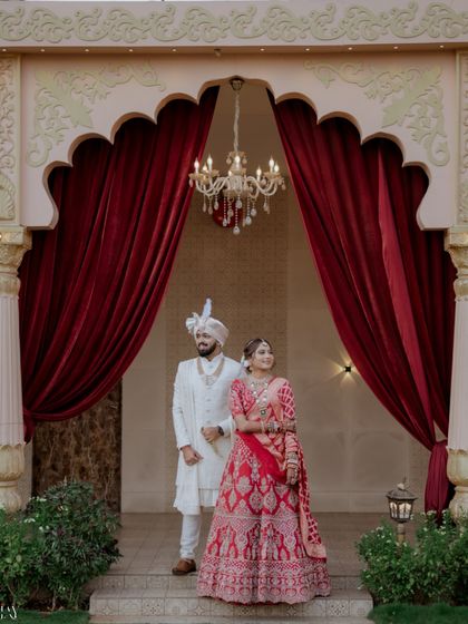 Engagement & Couple Portraits photo 54