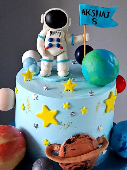 Pink Frost Patisserie - Handcrafted Edible Figurines & Toppers Magical Worlds & Fantasy photo 16