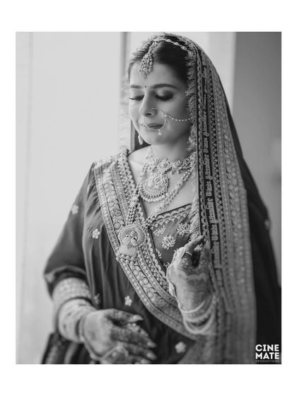 Somesh Chaurasiya - Wedding Photography & Cinematography The Radiant Bride: Solo Portraits photo 41