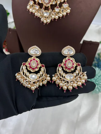 The matching 'Darbaar' earrings.