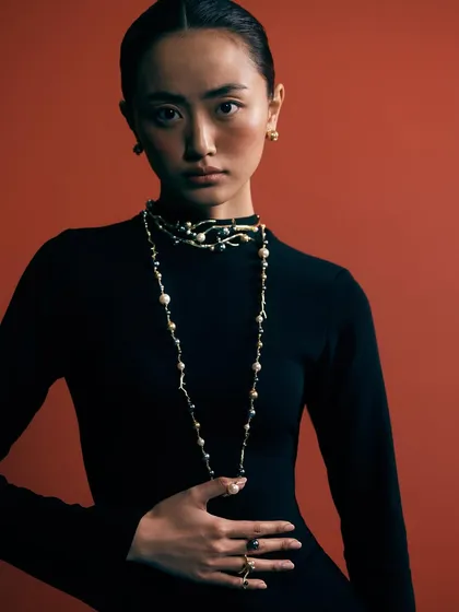 A closer look at the layered necklaces from Voyce Jewellery. The styling is clean and elegant to let the intricate design of the jewelry shine.