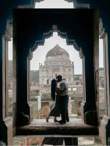 Framed by the timeless arches of Lodhi Garden, a silhouette of a kiss becomes a piece of art. This is how I blend historic architecture with intimate moments for a truly memorable pre-wedding shoot in Delhi.