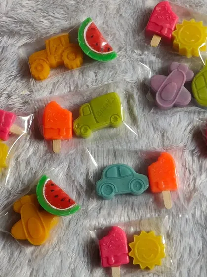 More of the colorful and fun mini soap sets, perfect for small party favor bags.