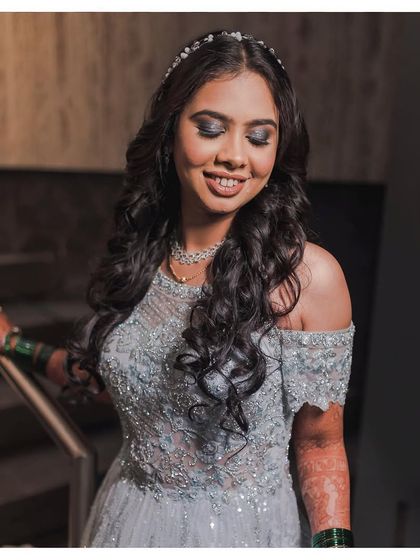 Evening Glam & Party Looks photo 35