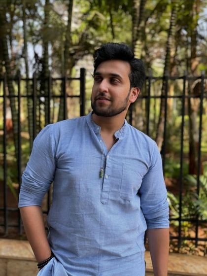 Modeling Portfolio: Traditional & Festive photo 13