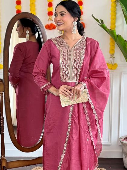 This dusty pink viscose chanderi kurta is soft and romantic. The heavy thread and sequin work give it a dressy feel without being over the top.