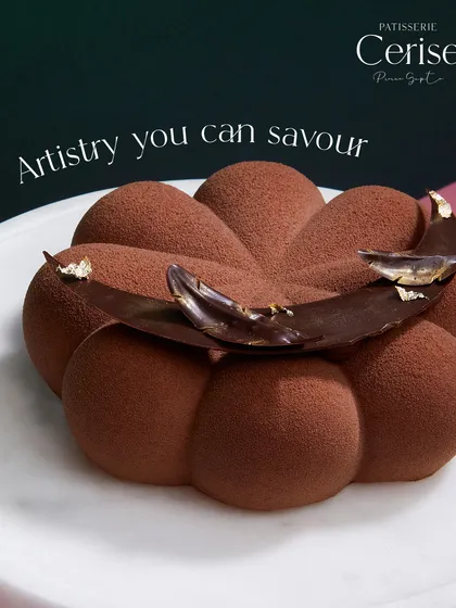 The shape and texture of an entremet are just as important as the taste. This velvet-textured Chocolate Dreams cake shows the artistry you can savour before you even take the first bite. It’s a feast for the eyes and the palate.