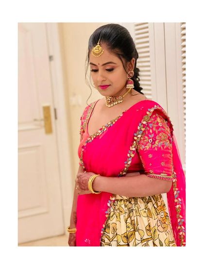 Tantava - Bespoke Ethnic & Occasion Wear Lehengas & Half Sarees photo 8