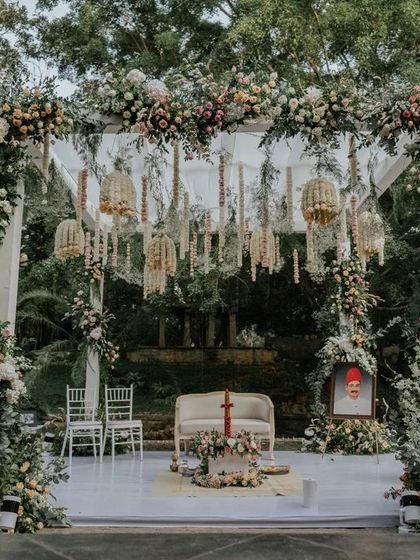 Crimson and Cherry - Wedding Design & Styling Dreamy Mandaps & Ceremony Spaces photo 3