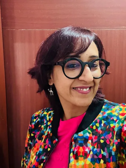 A happy weekend selfie. This colorful jacket is one of my favorite pieces; it goes with everything.