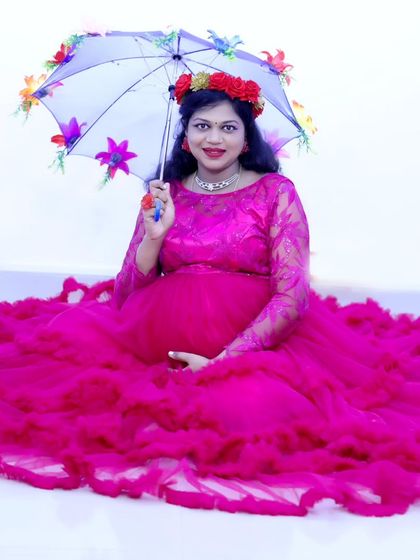 Costume Bank - Photoshoot & Videography Packages Maternity & Family Portraits photo 123
