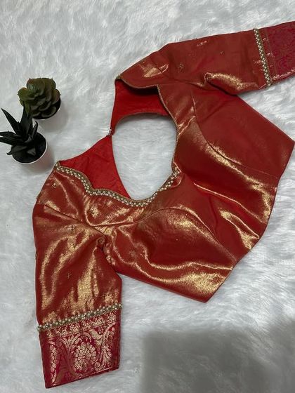 The Glamhouse - Ethnic Wear & Jewellery Rentals Modern & Chic Blouse Designs photo 49